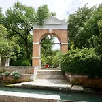 Veneziacentopercento Alle Ancore 아파트