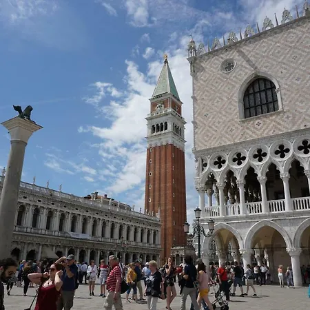 Veneziacentopercento Alle Ancore Appartement